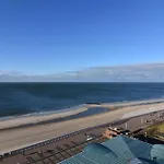 Metropol, Whg 241, Seeseite 10og Апартаменты Вестерланд
